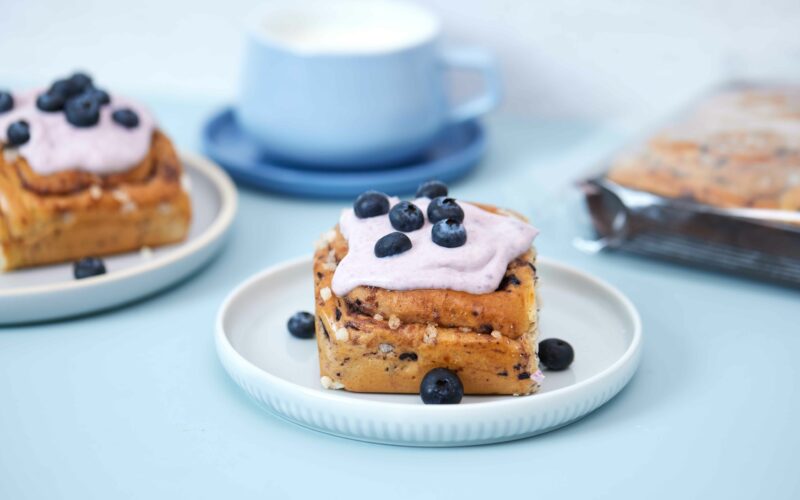 BLUEBERRY YOGURT BRIOCHE ROLLS
